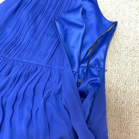 Ever New Melbourne Silk Halter Dress – US 4 - Picture 12 of 12